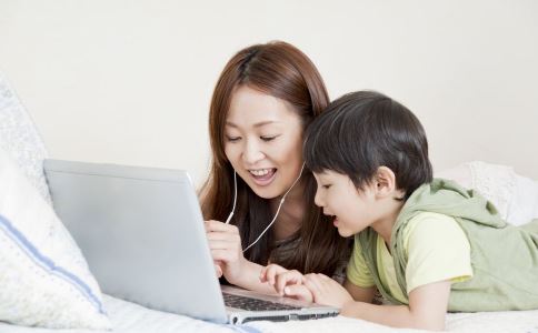 孩子学英语最好的阶段是什么时候 孩子几岁学英语最好 孩子什么时候学英语好