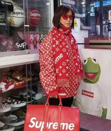 supreme是什么意思？Supreme是哪个国家的品牌 什么人在穿Supreme